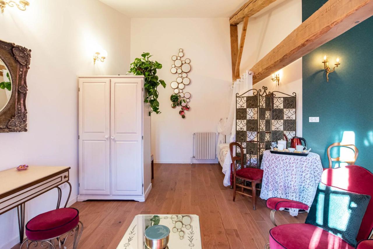 Hotel Les Nuits Du Pastelier Teulat Esterno foto