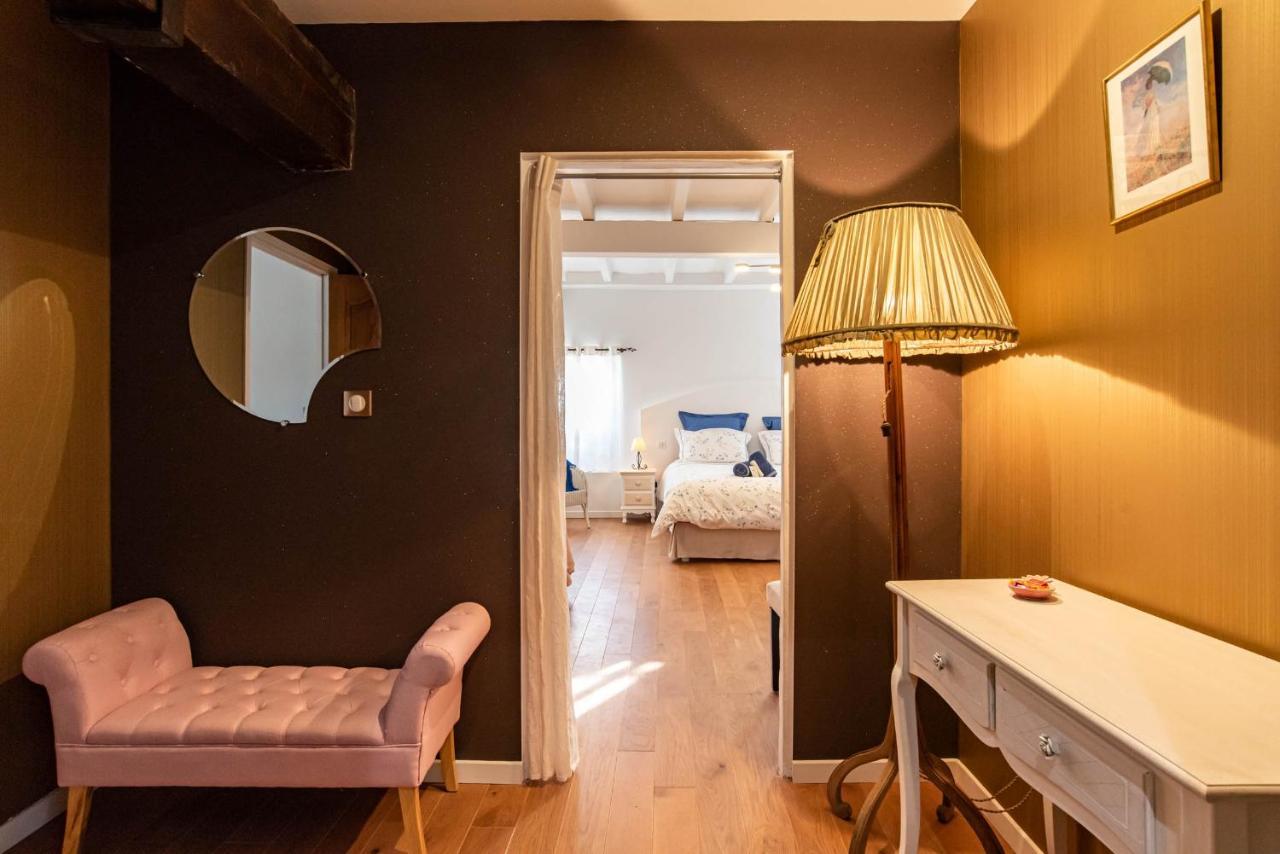 Hotel Les Nuits Du Pastelier Teulat Esterno foto